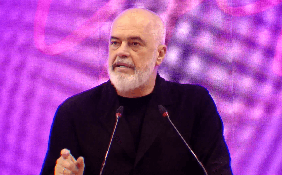“Kur u futa unë dhe Ulsiu në parti, na shihnin shtrembër”/ Rama nga Dibra: Qeveria e Nanos nuk la gjë pa bërë për UÇK-në dhe çlirimin e Kosovës