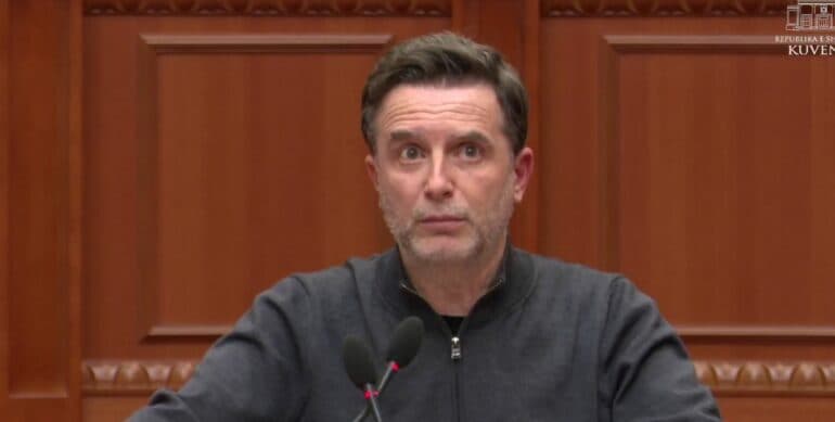 Çmimi i naftës pas armëpushimit, Braçe: Qeveria asnjë masë për të nxitur kursimin, u mjaftua me Bordin dhe uljen e akcizës